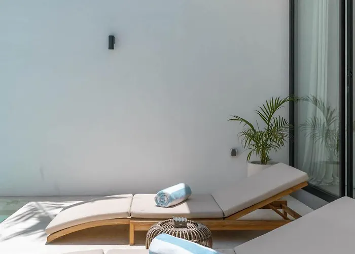 Finity A : Romantic And Charming 1br In Villa